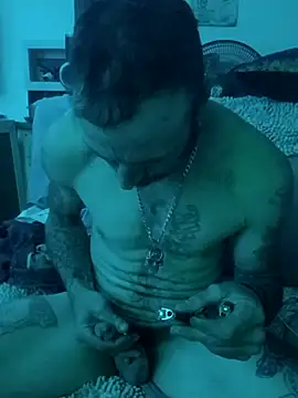 Mrluckstick online show from November 2025 02:06:01 AM