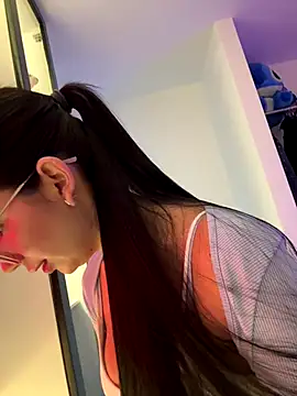 Min junn online show from October 2025 02:09:02 AM