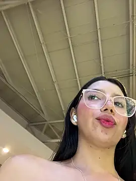 Min junn online show from October 2025 02:22:02 AM