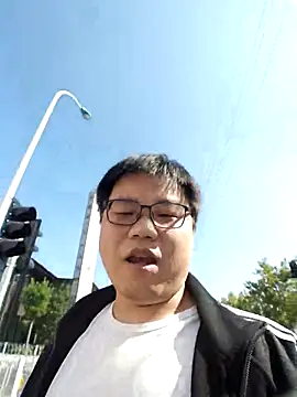  KaiXin  online show from October 2025 03:40:02 AM