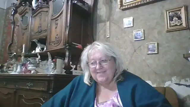 Snapshot of Lala-Love56 chatting on September 2025 07:14:02 PM Lala-Love56 online show from September 2025 07:14:02 PM