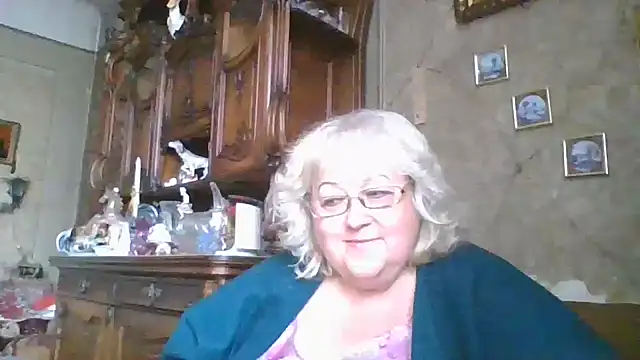Snapshot of Lala-Love56 chatting on September 2025 12:38:02 PM Lala-Love56 online show from September 2025 12:38:02 PM