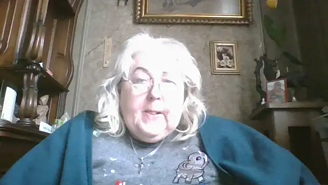 Lala-Love56 online show from November 2025 12:44:02 PM