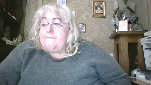 Snapshot of Lala-Love56 chatting on December 2025 07:53:02 PM Lala-Love56 online show from December 2025 07:53:02 PM