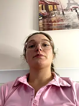 Bellatrisssaa online show from November 2025 02:07:02 PM