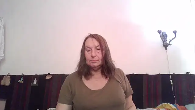 AnnaLive570 online show from March 2026 05:32:02 AM