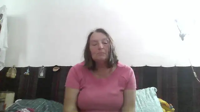 Snapshot of AnnaLive570 chatting on June 2026 11:14:01 AM AnnaLive570 online show from June 2026 11:14:01 AM