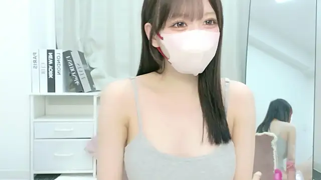 roachan  online show from July 2026 02:20:02 PM