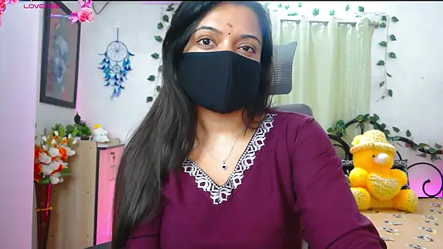 WildDimpi 0 online show from November 2025 06:54:01 PM