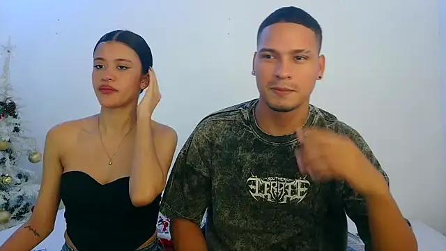 Sexy777Couple online show from January 2026 02:15:01 AM