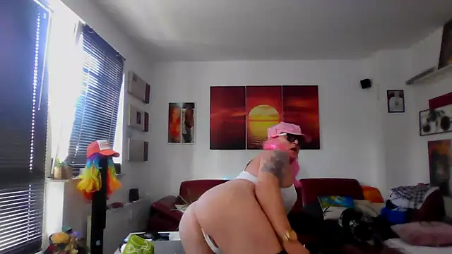 hellgirl1980 online show from October 2025 10:33:01 AM