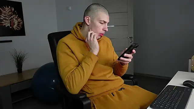 Ryan Dozer online show from February 2026 06:28:02 AM