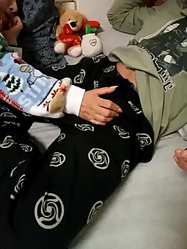 Andr3s69xxx online show from January 2026 11:52:01 PM