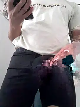 Andr3s69xxx online show from April 2026 09:48:02 AM