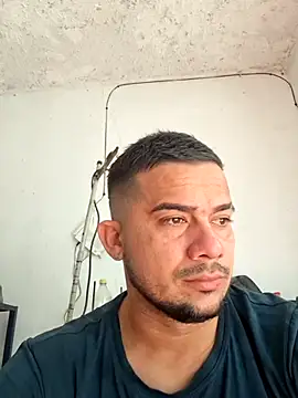 Snapshot of yeffito1 chatting on September 2025 02:16:01 PM yeffito1 online show from September 2025 02:16:01 PM