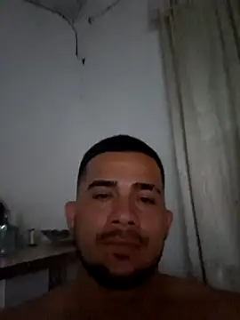 Snapshot of yeffito1 chatting on September 2025 02:22:01 AM yeffito1 online show from September 2025 02:22:01 AM