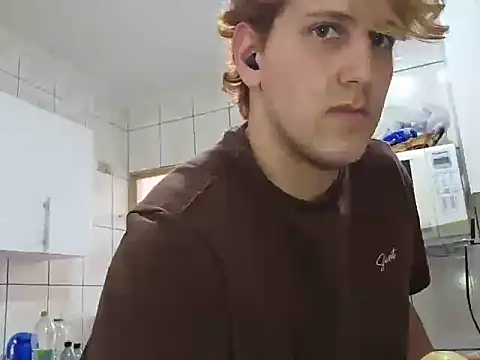 vinialnc online show from September 2025 04:50:01 PM