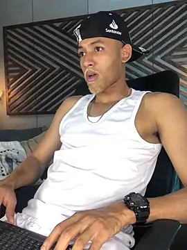 B Wild online show from October 2025 04:13:01 AM