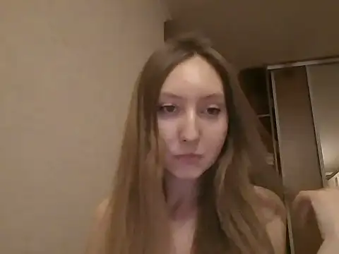 Snapshot of Auraleya chatting on November 2025 12:17:01 PM Auraleya online show from November 2025 12:17:01 PM