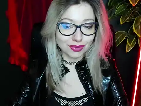 Snapshot of loveHeidi chatting on February 2026 05:36:02 AM loveHeidi online show from February 2026 05:36:02 AM