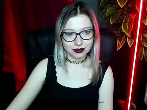 Snapshot of loveHeidi chatting on February 2026 09:51:02 AM loveHeidi online show from February 2026 09:51:02 AM