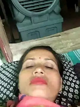 KIRTI12 HOT online show from July 2026 04:02:01 PM