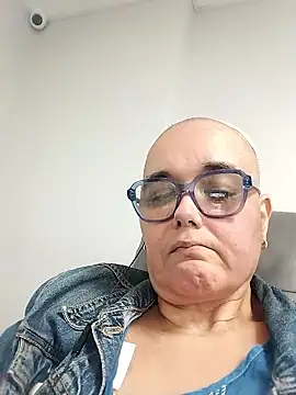 Snapshot of Yarry40 chatting on January 2026 05:40:01 PM Yarry40 online show from January 2026 05:40:01 PM