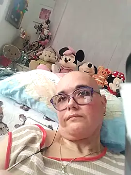 Snapshot of Yarry40 chatting on January 2026 02:01:02 PM Yarry40 online show from January 2026 02:01:02 PM