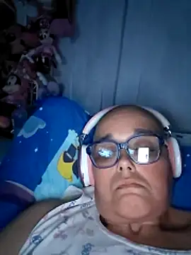 Yarry40 online show from May 2026 01:21:01 AM