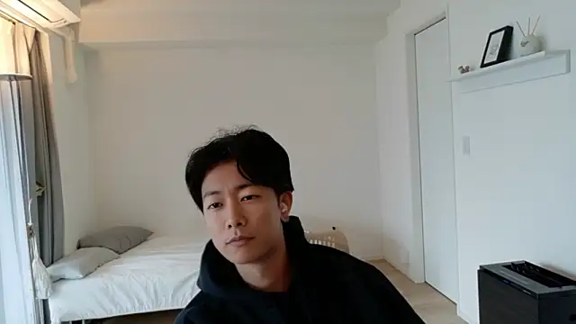 StuddedCatechin online show from October 2025 02:01:01 AM