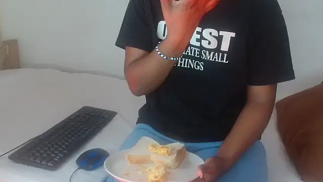 AshleyT255 online show from October 2025 03:57:02 PM