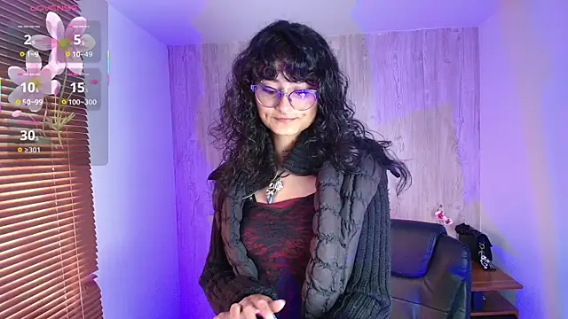 Snapshot of LilyRouset chatting on September 2025 01:14:02 PM LilyRouset online show from September 2025 01:14:02 PM