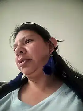 kinky momm online show from October 2025 01:34:02 PM