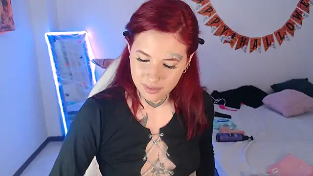 Maddy Vicius19 online show from October 2025 08:31:01 PM