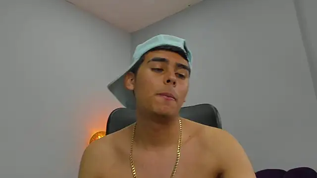 Matthewlodge online show from November 2025 03:12:02 PM