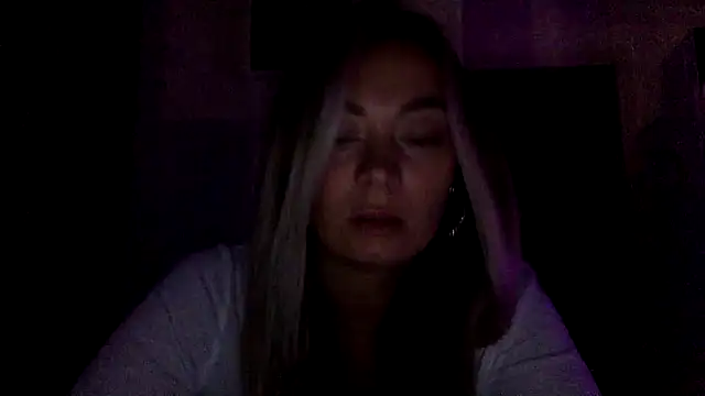 Velanyx online show from November 2025 01:43:01 PM