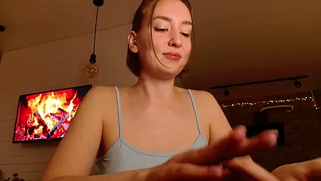 WhitePrincessLuna online show from October 2025 03:12:01 PM