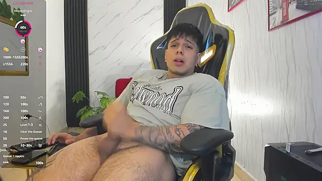 xKevyn online show from November 2025 12:19:02 PM