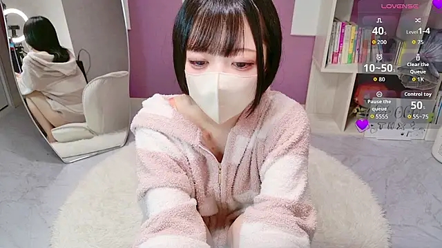 miko nyan online show from April 2026 01:31:01 PM