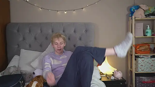 scottishtwink01 online show from February 2026 01:23:01 AM