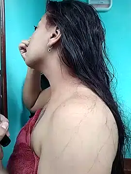 Snapshot of paola-yandex28 chatting on September 2025 04:56:01 PM paola-yandex28 online show from September 2025 04:56:01 PM