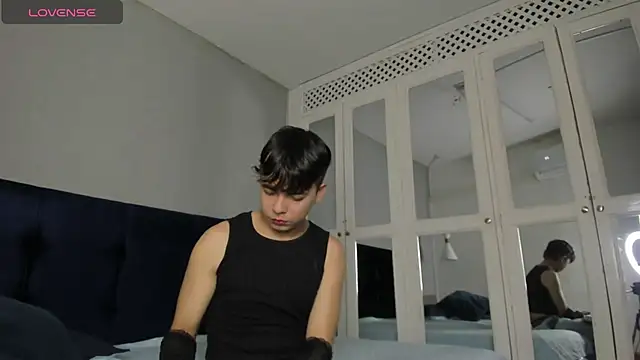 Snapshot of Andree_Kamado chatting on October 2025 12:22:02 PM Andree Kamado online show from October 2025 12:22:02 PM