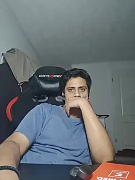 Snapshot of eyepach96 chatting on November 2025 01:17:02 AM eyepach96 online show from November 2025 01:17:02 AM