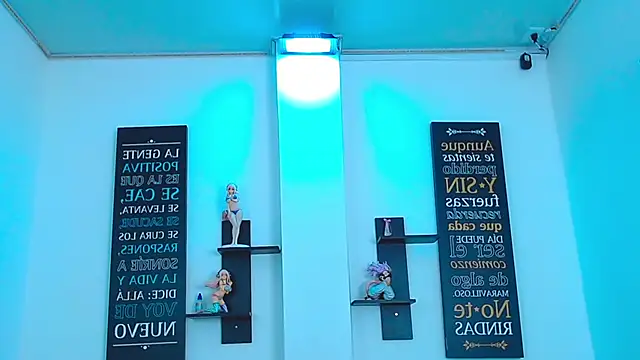 CHLOE THUNDERS online show from February 2026 03:30:02 PM