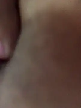 Snapshot of luzmelzinha chatting on October 2025 07:11:02 PM luzmelzinha online show from October 2025 07:11:02 PM