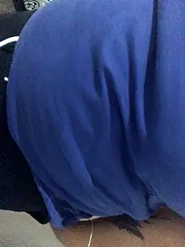 Snapshot of luzmelzinha chatting on November 2025 06:06:01 PM luzmelzinha online show from November 2025 06:06:01 PM