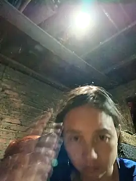 Snapshot of kemtuoi-sex chatting on September 2025 01:05:02 PM kemtuoi-sex online show from September 2025 01:05:02 PM