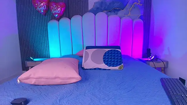 abbyrouss  online show from February 2026 03:07:01 AM