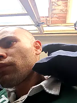 Safadoquergozargostoso online show from October 2025 10:14:01 AM