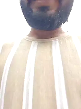 soniriyaa010101 online show from October 2025 10:16:02 AM